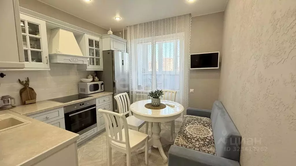 3-к кв. Владимирская область, Ковров ул. Маршала Устинова, 3 (67.1 м) - Фото 2