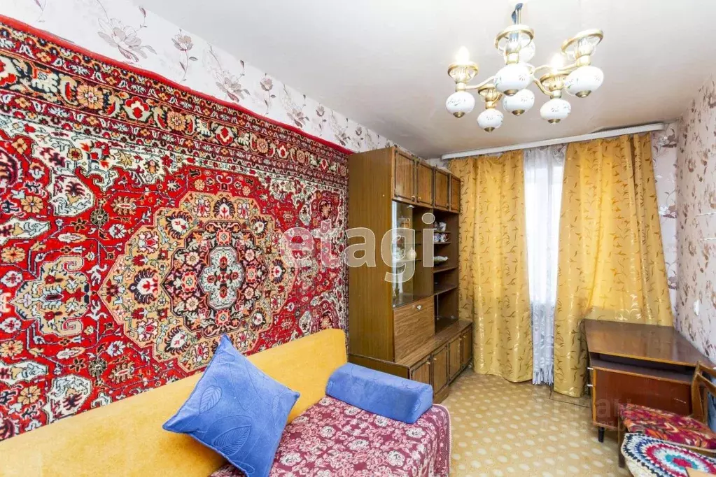 3-к кв. Тюменская область, Тюмень Гилево мкр, ул. Вербная, 13 (57.5 м) - Фото 0