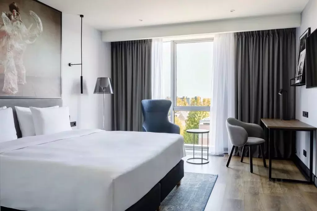 Комната Калининградская область, Калининград пл. Победы, 10 (29.0 м) - Фото 1