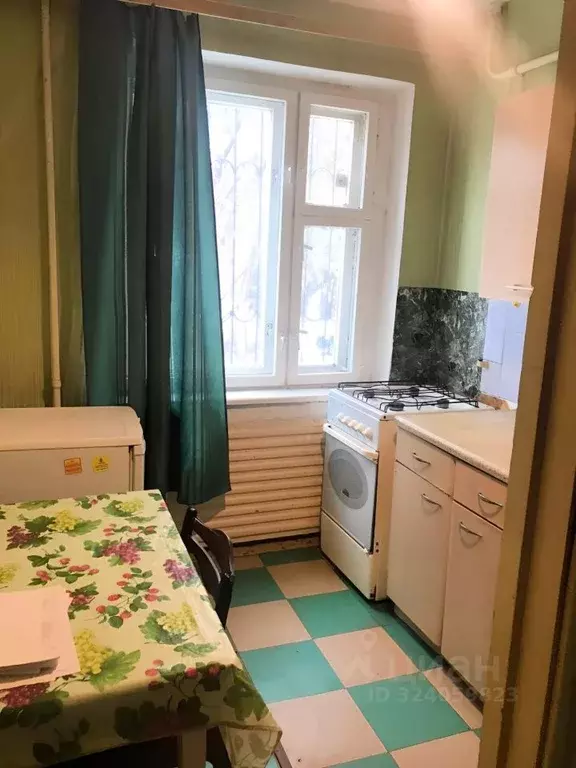 1-к кв. Омская область, Омск Средняя ул., 5/1 (30.0 м) - Фото 2