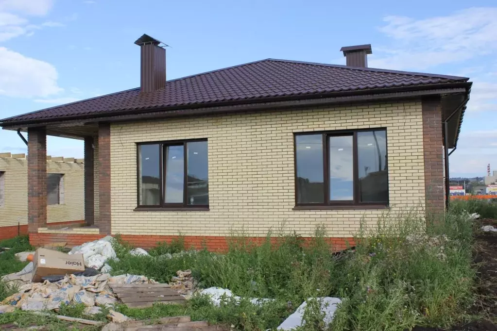 Дом в Татарстан, Тукаевский район, д. Азьмушкино ул. Юбилейная (143 м) - Фото 1