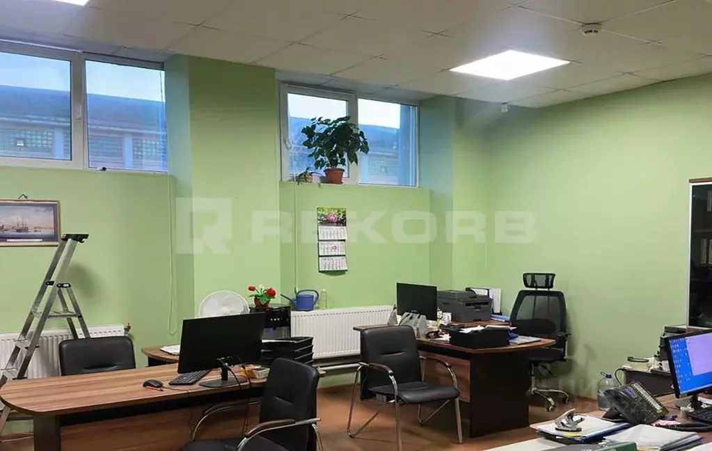 Офис в Санкт-Петербург Старо-Петергофский просп., 40 (165 м) - Фото 1