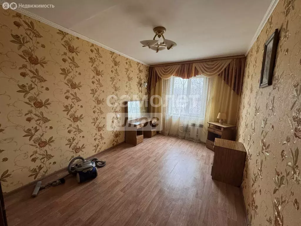 3-комнатная квартира: Михайловск, улица Ленина, 196/2 (66 м) - Фото 1