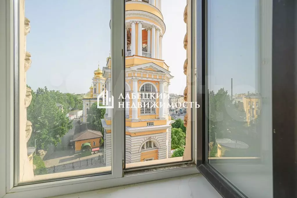 4-к. квартира, 248 м, 5/5 эт. - Фото 1