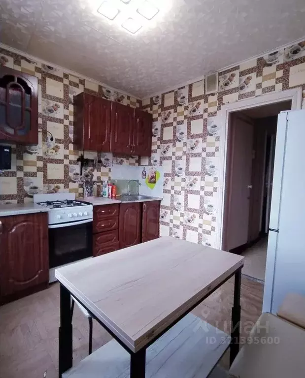 1-к кв. Оренбургская область, Новотроицк Зеленая ул., 14 (33.0 м) - Фото 0