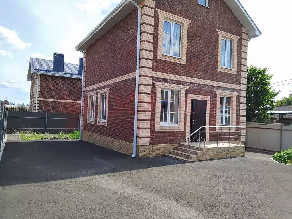 Дом в Ростовская область, Аксай ул. Гагарина (100 м) - Фото 1