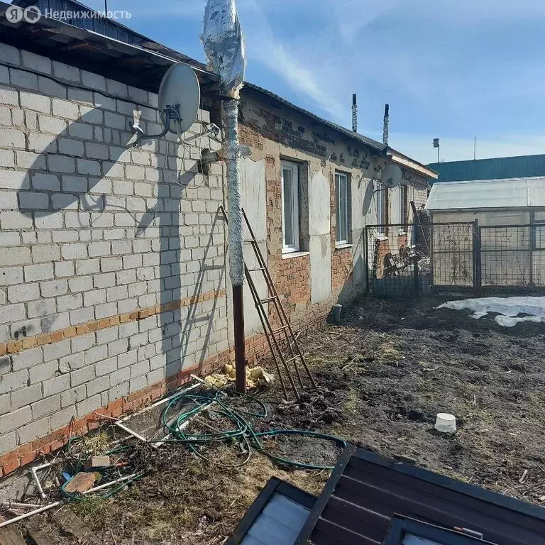 Дом в Ялуторовск, улица Пушкина (80 м) - Фото 0