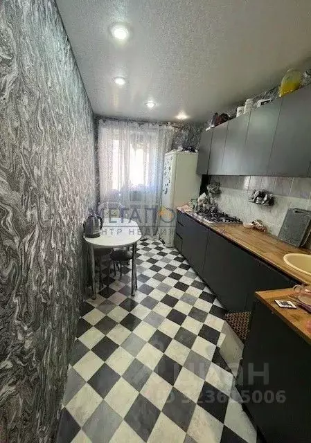 3-к кв. Саратовская область, Балаково ш. Саратовское, 55 (59.5 м) - Фото 2