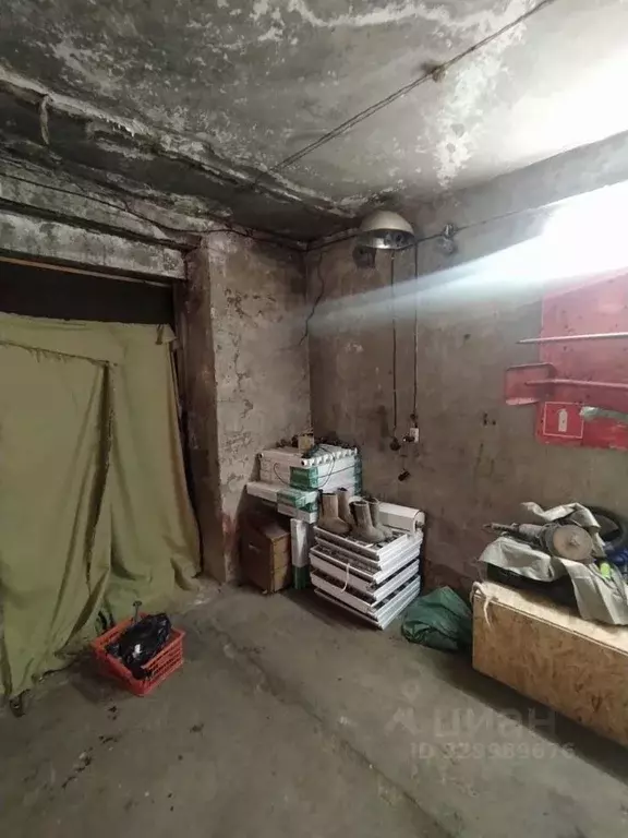 Гараж в Красноярский край, Дудинка ул. Горького, 32 (28 м) - Фото 2