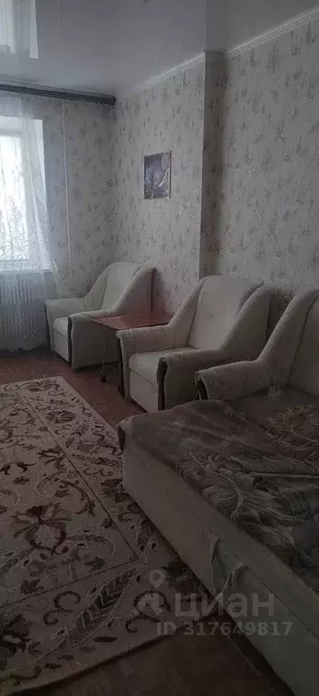 1-к кв. Белгородская область, Старый Оскол Восточный мкр, 44 (44.0 м) - Фото 0