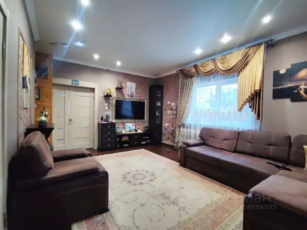 Дом в Калужская область, Калуга Тракторный пер. (153 м) - Фото 2