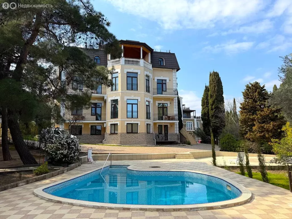 1-комнатная квартира: Алушта, Комсомольская улица, 5 (43 м) - Фото 1