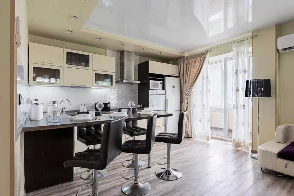 3-к кв. Приморский край, Владивосток ул. Кирова, 116 (92.0 м) - Фото 2