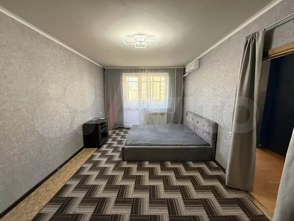 1-к. квартира, 40 м, 12/17 эт. - Фото 1