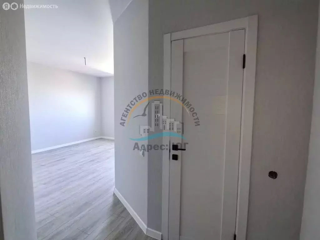 1-комнатная квартира: Супсех, улица Толстого, 81 (27.4 м) - Фото 2