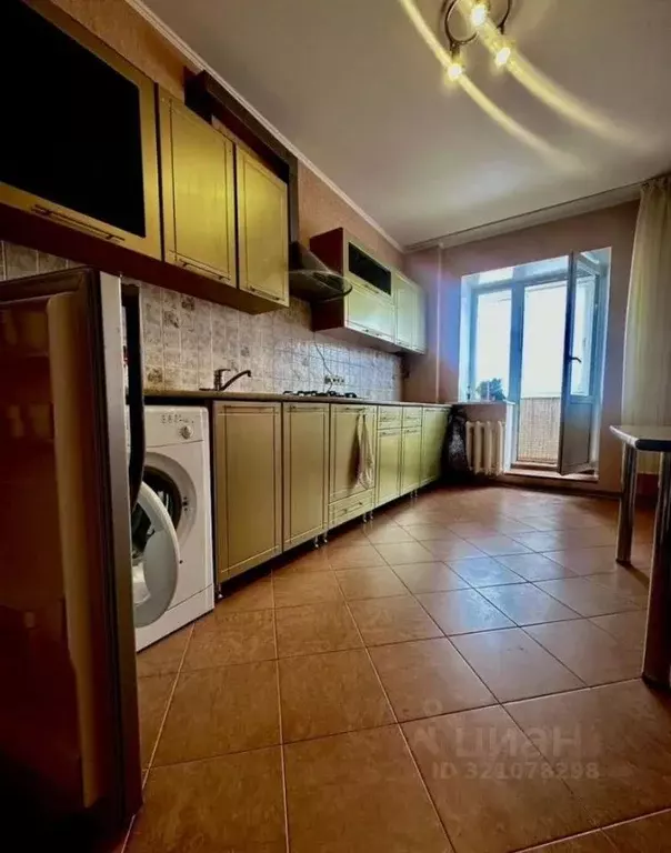 1-к кв. Саратовская область, Саратов ул. Имени Е.И. Пугачева, 98/100 ... - Фото 0