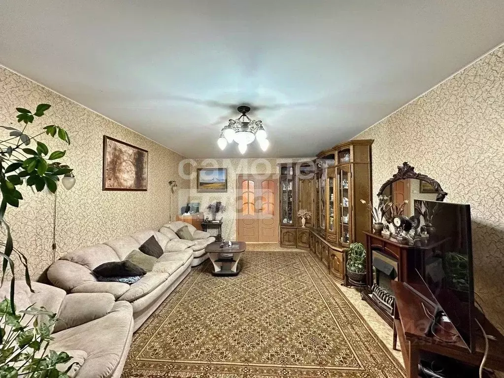 4-к кв. Москва ул. Верхние Поля, 6 (110.8 м) - Фото 1