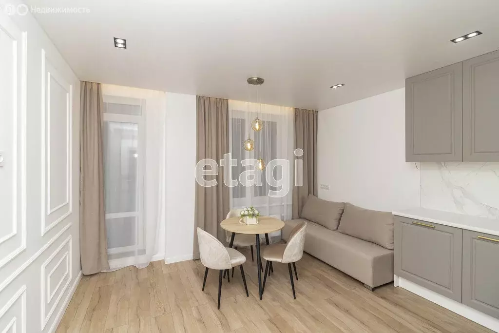 1-комнатная квартира: Тюмень, улица Николая Никитина, 8 (39.5 м) - Фото 2