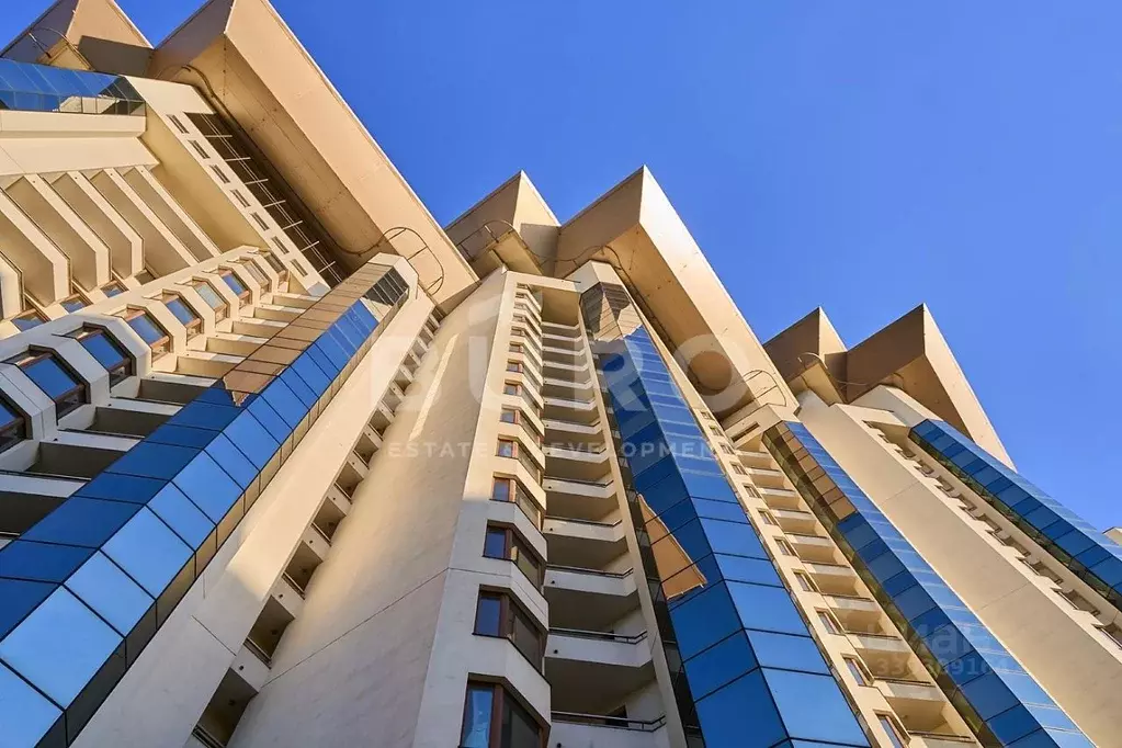 2-к кв. Москва ул. Архитектора Власова, 6 (121.9 м) - Фото 1