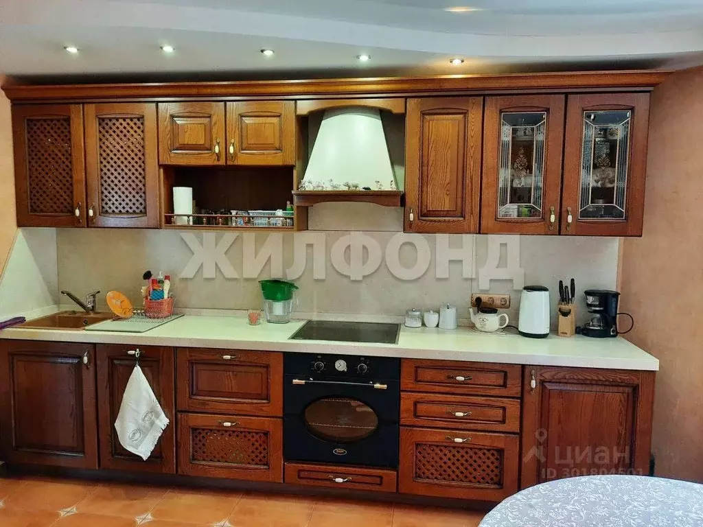 2-к кв. Томская область, Томск ул. Интернационалистов, 8/2 (84.7 м) - Фото 1