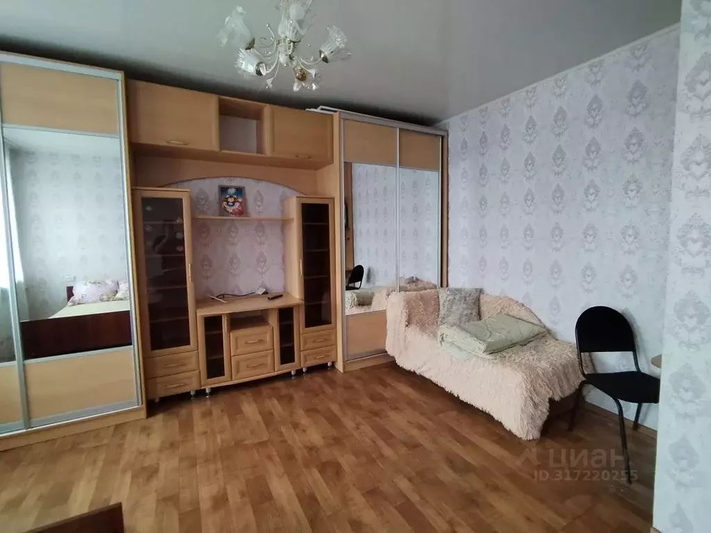 1-к кв. Брянская область, Жуковка ул. Чайковского, 1 (33.0 м) - Фото 1