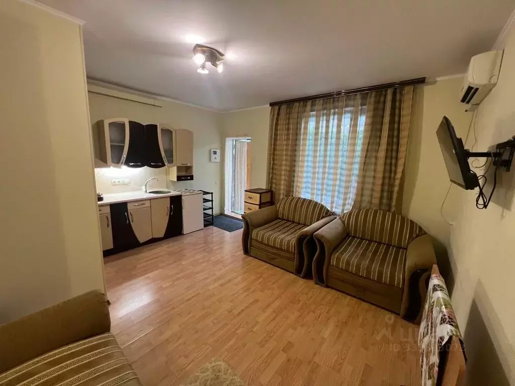 Коттедж в Крым, Евпатория ул. Володарского, 43 (27 м) - Фото 2
