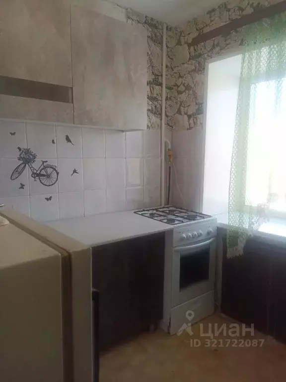 3-к кв. Красноярский край, Красноярск ул. Чайковского, 13 (48.0 м) - Фото 1