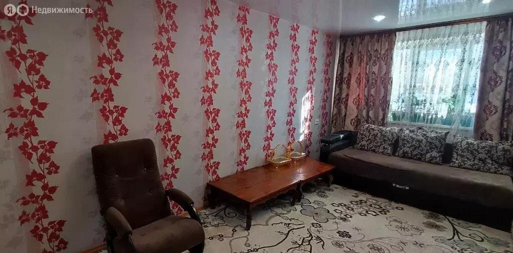 3-комнатная квартира: Новокузнецк, улица Разведчиков, 38 (61.3 м) - Фото 2