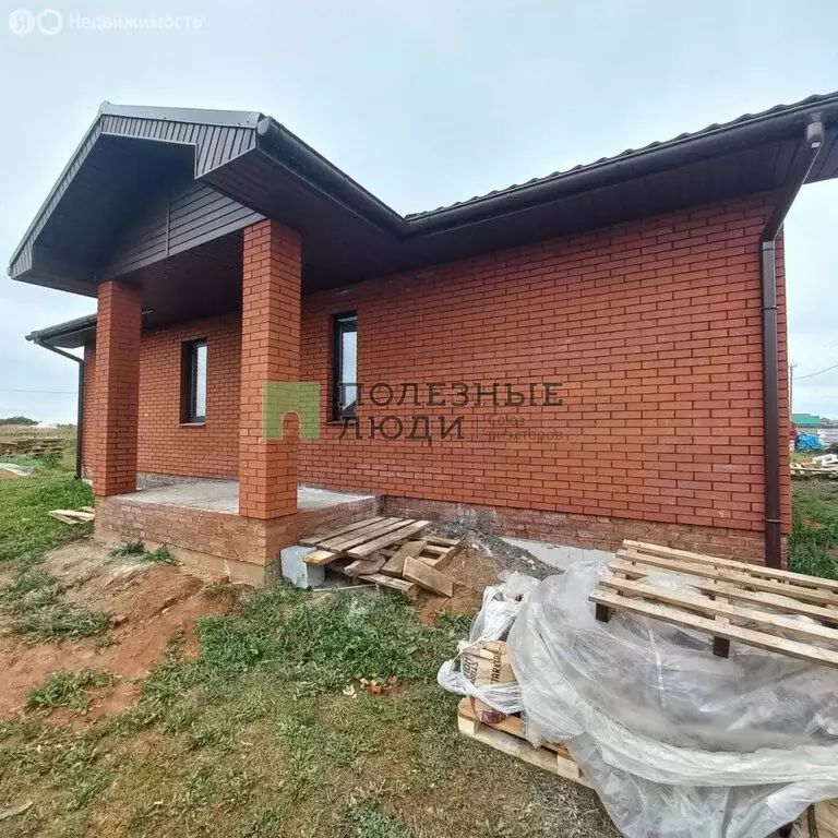 Дом в Глазов, Шестая линия (100 м) - Фото 1