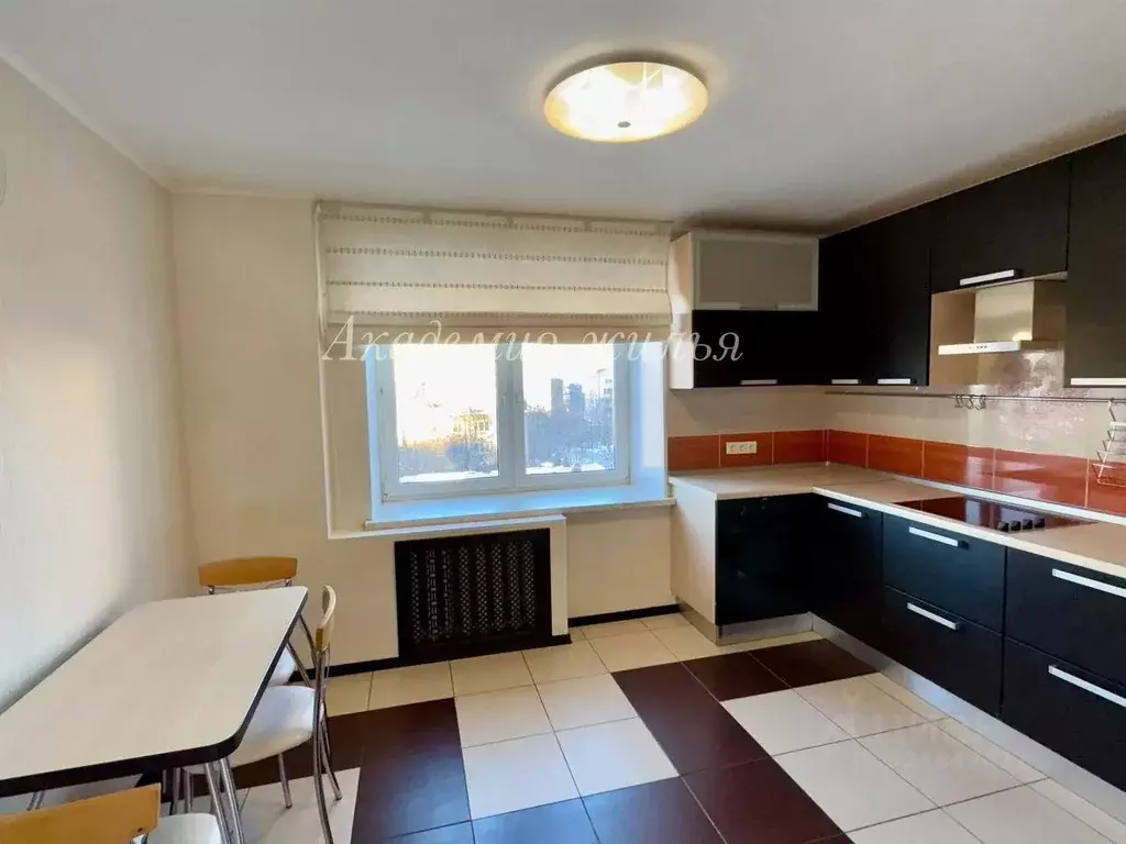 2-к кв. Башкортостан, Уфа Комсомольская ул., 139 (65.0 м) - Фото 2