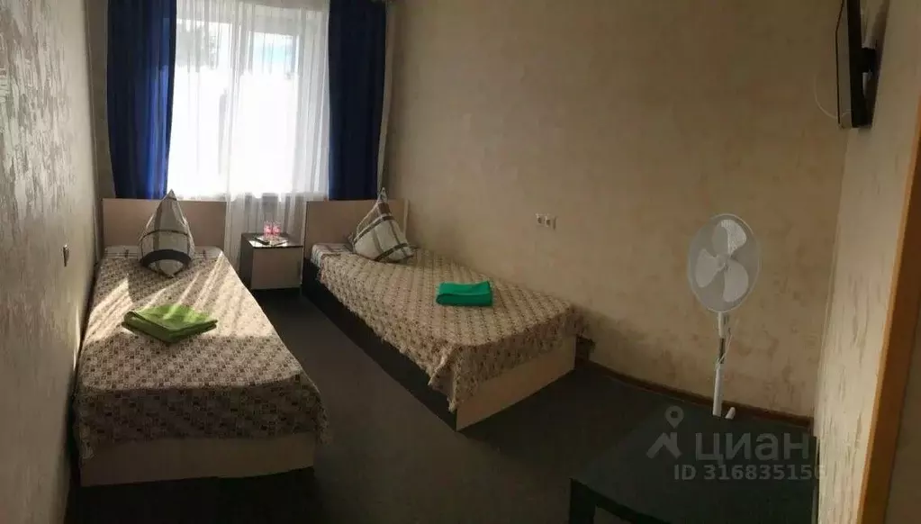 Комната Саратовская область, Вольский район, Сенное муниципальное ... - Фото 0
