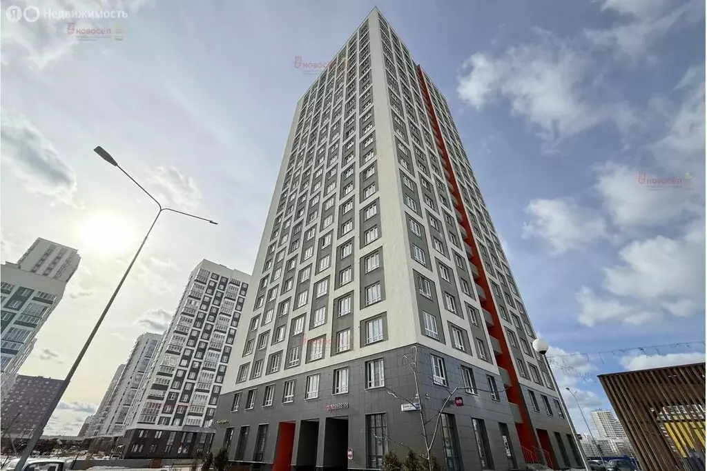 3-комнатная квартира: Екатеринбург, проспект Академика Сахарова, 95/3 ... - Фото 2