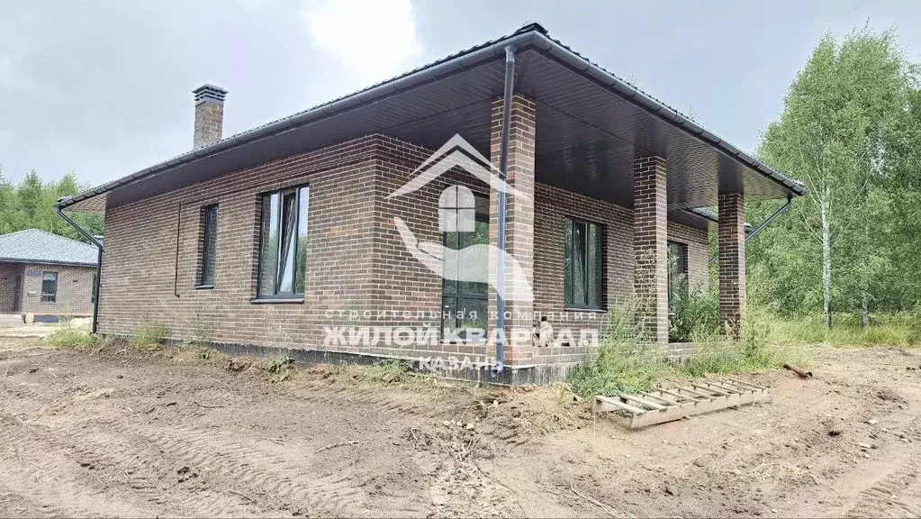 Дом в Татарстан, Зеленодольский район, Большекургузинское с/пос, с. ... - Фото 2