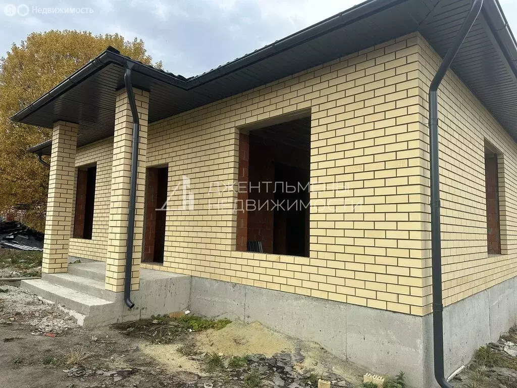 Дом в Пензенский район, Алферьевский сельсовет, село Казеевка, улица ... - Фото 1