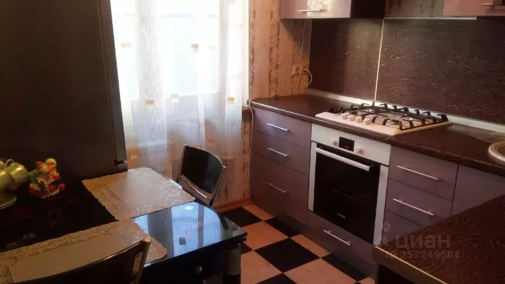 1-к кв. Волгоградская область, Волгоград Иркутская ул., 6 (32.0 м) - Фото 1