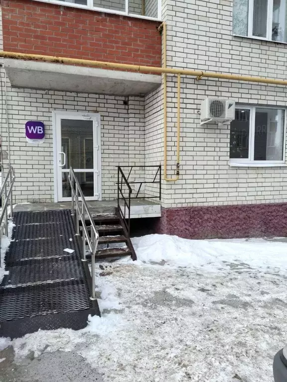 Помещение свободного назначения в Курская область, Курск ул. 1-я ... - Фото 1