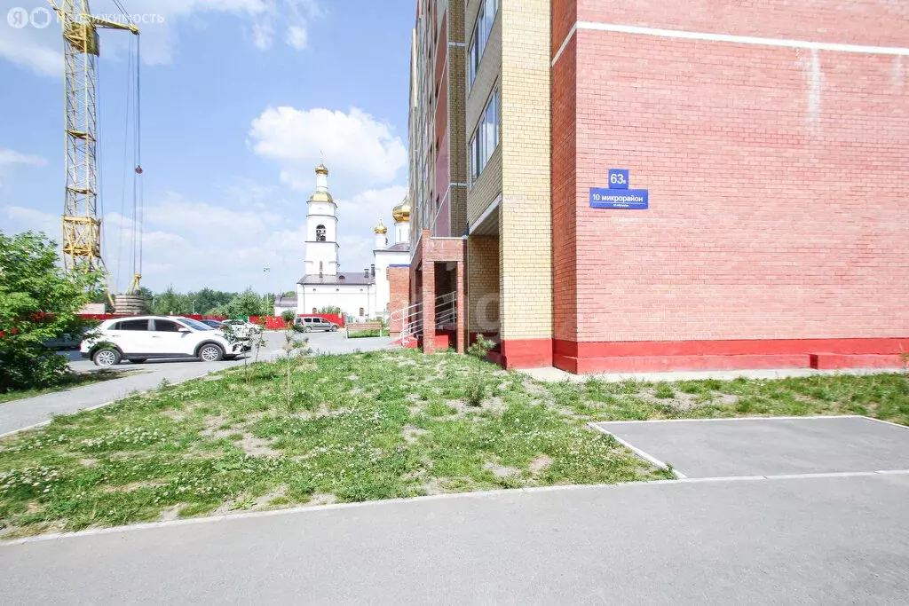 1-комнатная квартира: Тобольск, 10-й микрорайон, 63В (48 м) - Фото 1