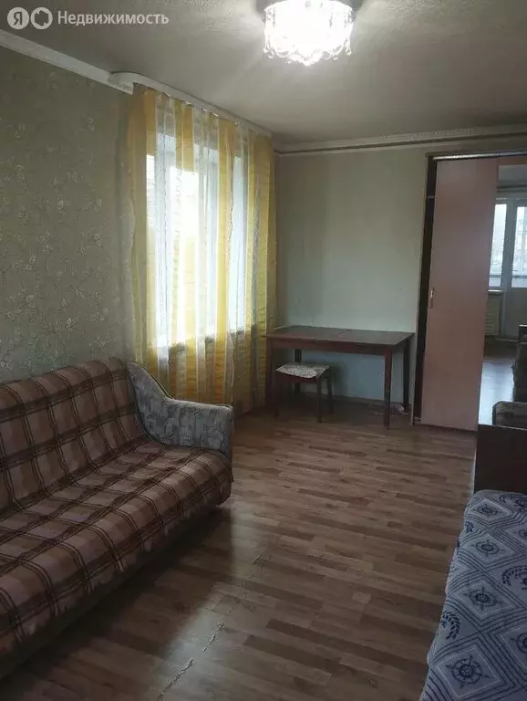1-комнатная квартира: Братск, улица Крупской, 33 (30 м) - Фото 0