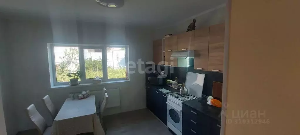 Дом в Воронежская область, Борисоглебск Южная ул., 71 (100 м) - Фото 0