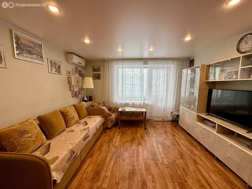 4-комнатная квартира: Благовещенск, Трудовая улица, 254 (77.5 м) - Фото 1