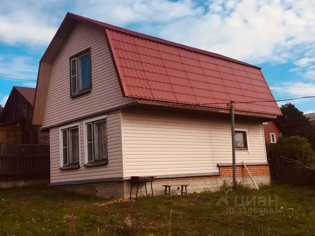 Дом в Карелия, Петрозаводск Революционная ул., 90 (64 м) - Фото 1