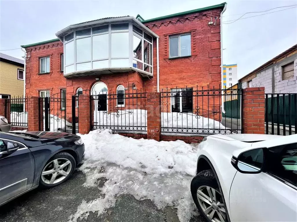 Офис в Ханты-Мансийский АО, Ханты-Мансийск Полевая ул., 16 (369 м) - Фото 1