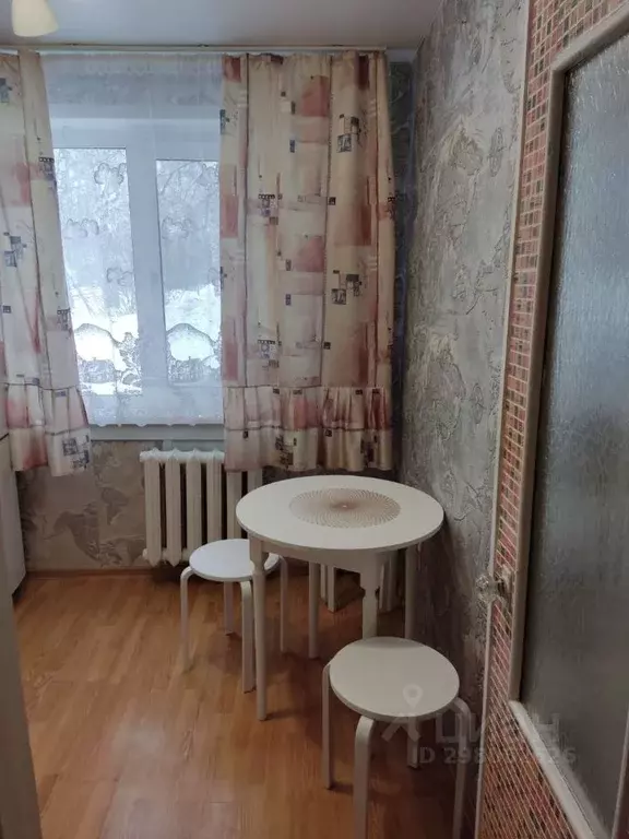 2-к кв. Новосибирская область, Новосибирск Академгородок мкр, ул. ... - Фото 0