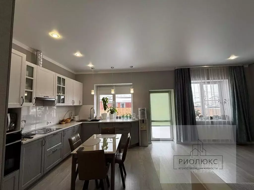 Таунхаус в Челябинская область, Магнитогорск ул. Тихая (136 м) - Фото 2