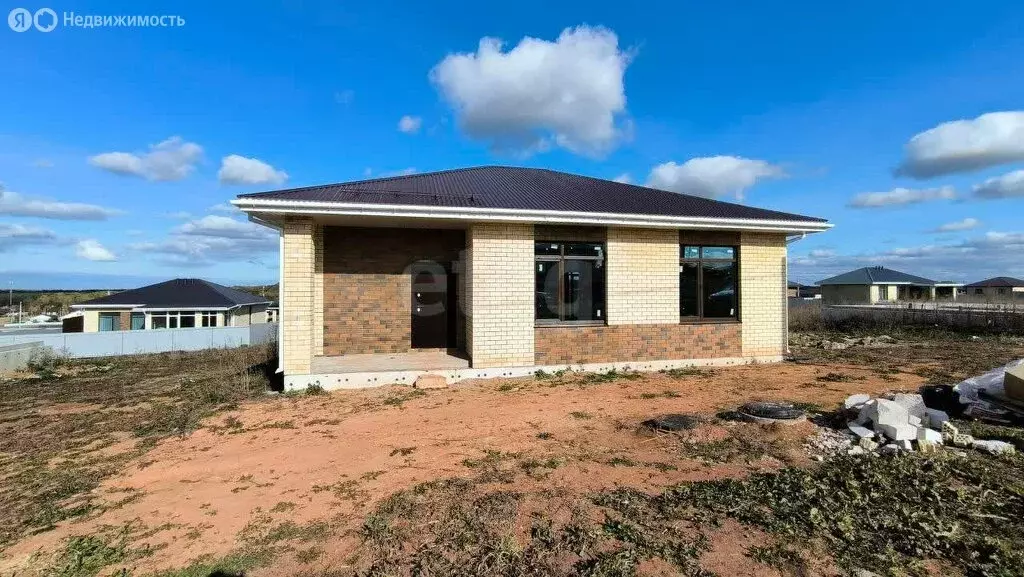 Дом в Новый, улица Владимира Высоцкого (100 м) - Фото 1