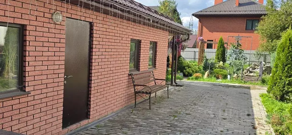 Дом в Московская область, Чехов Рябиновая ул., 11 (350 м) - Фото 2