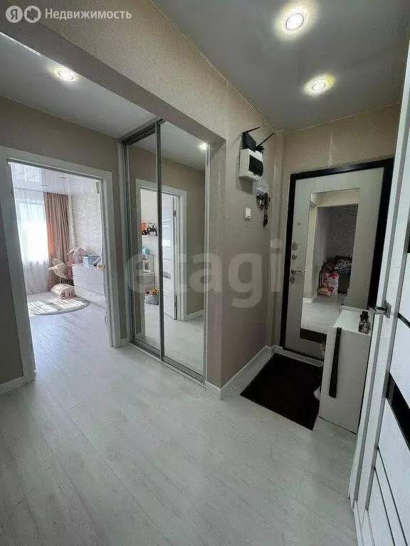 3-комнатная квартира: Иркутск, улица Баумана, 227 (59.2 м) - Фото 0