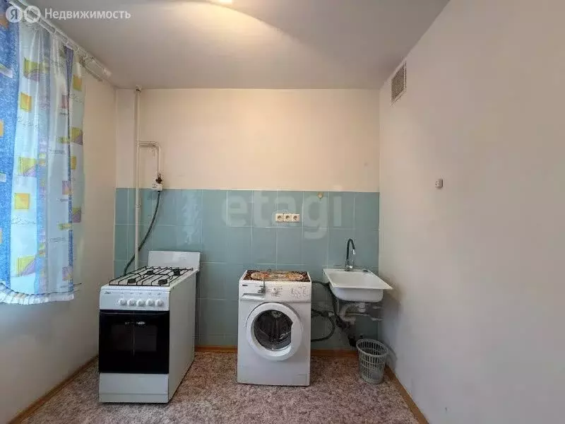 1-комнатная квартира: Стерлитамак, улица Артёма, 108 (36.7 м) - Фото 1