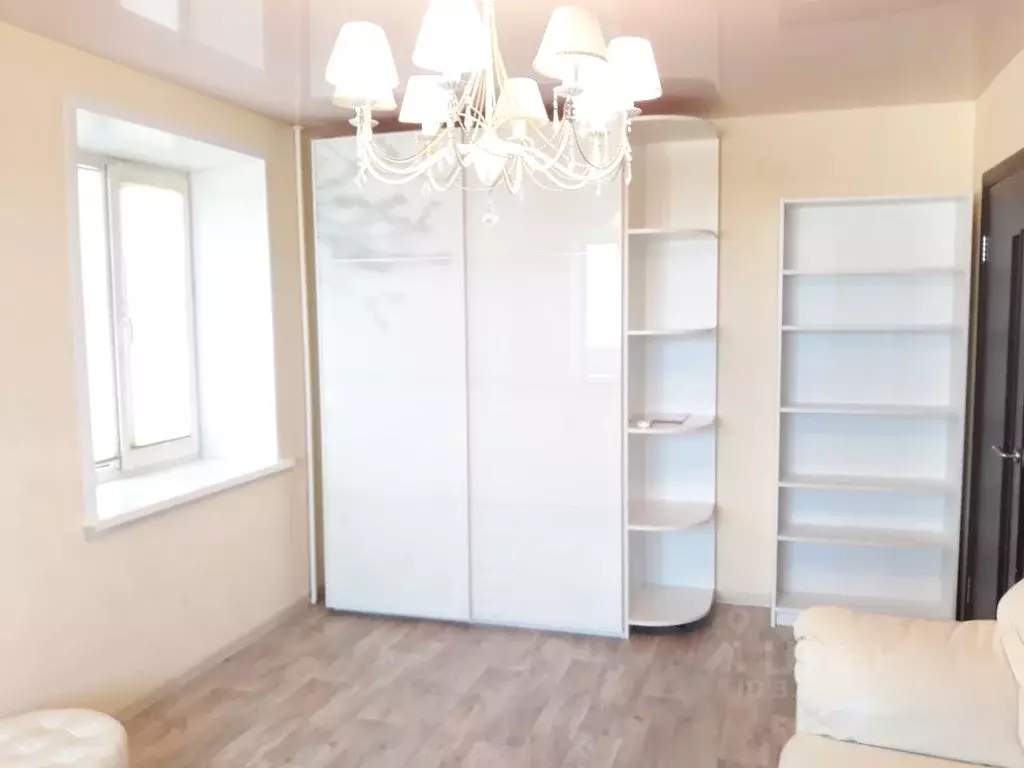 2-к кв. Самарская область, Тольятти ул. 70 лет Октября, 22А (55.0 м) - Фото 2