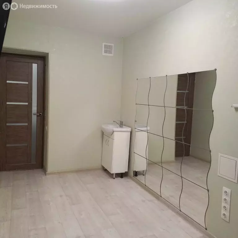 2-комнатная квартира: Нариманов, Центральная улица, 8 (50.4 м) - Фото 1